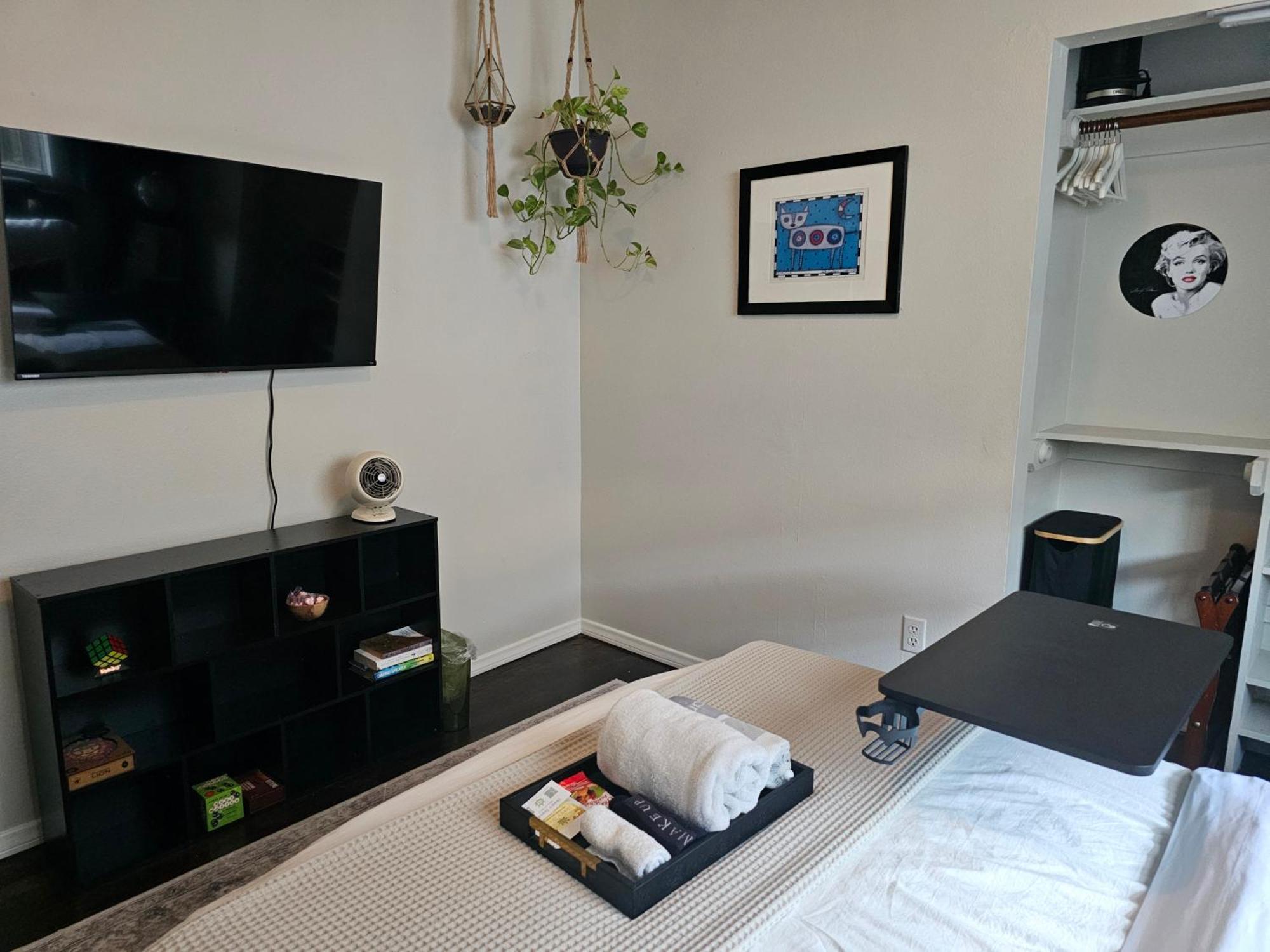 Séjour chez l'habitant Tranquility At The House Of Alchemy Hollywood Los Angeles